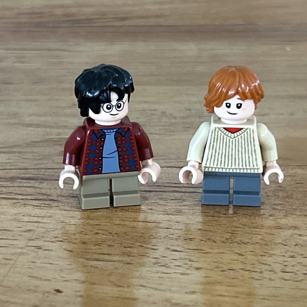 Lego Harry Potter Ron Weasley Minifigures Hogwarts Whomping Willow 75953